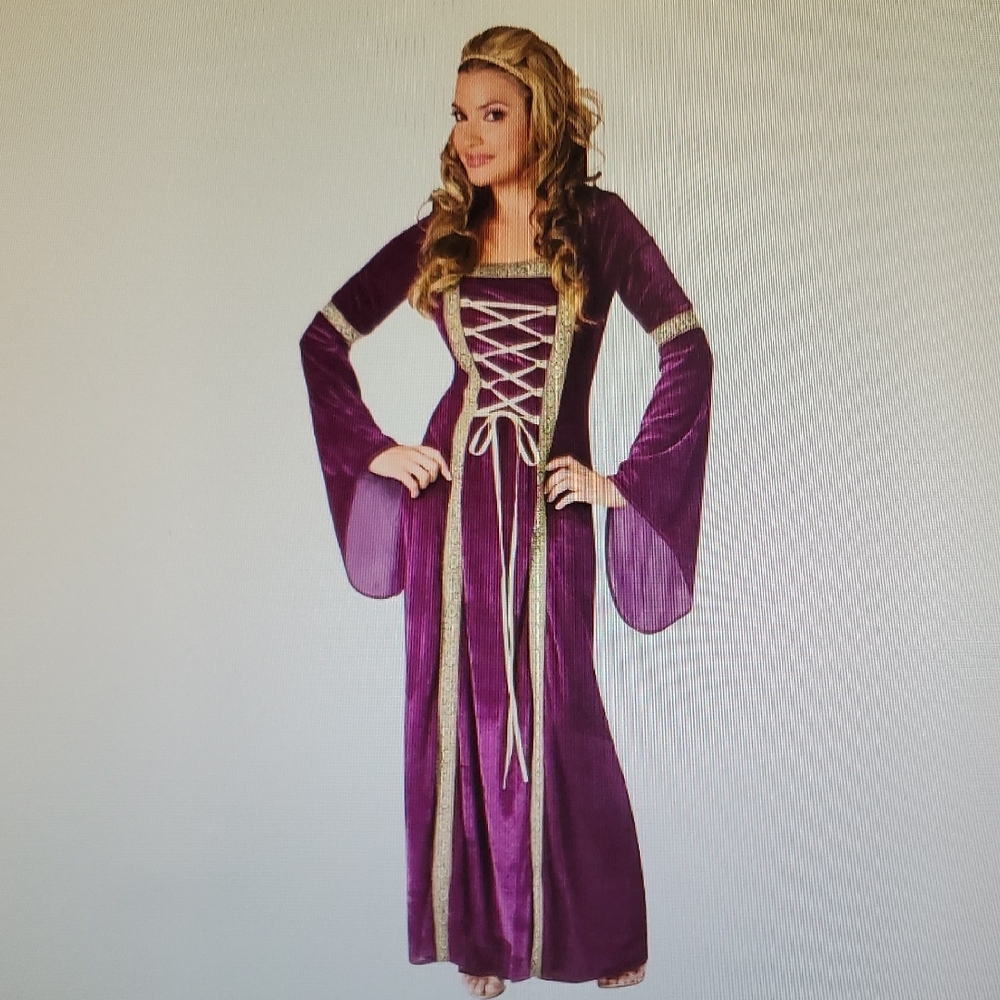 NWOT Renaissance Costume - Picture 9 of 11